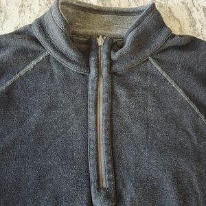 Tommy Bahama Men's Reversible Half-Zip Sweatshirt Size Medium